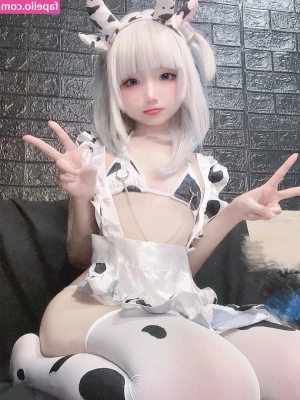 Mochimochi_nn [ mochimochi-nn ] - When the lights go out  the girls get horny    A fun little video