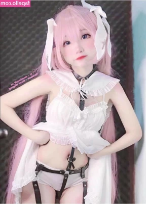 Mochimochi_nn [ mochimochi-nn ] - Here it is! My FIRST EVER ABeeDeeL video. 😱  🍼🧸  You can