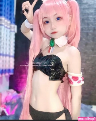 Mochimochi_nn [ mochimochi-nn ] - Little shower time to start your weekend nice and wet