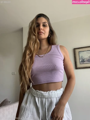 Maayan Oz [ maayan-oz-3 ] - Been a long week  I need a little relaxation