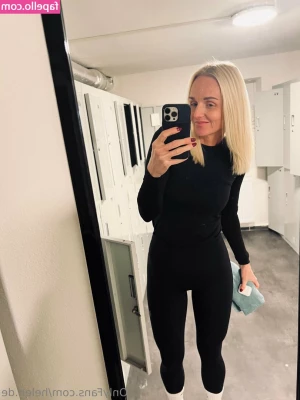 helen.de [ helen-de ] - Check your MD and enjoy 🔥🥵