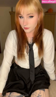 succubus_98 [ succubus-98 ] - Want to have some naughty shower fun? 😈 
