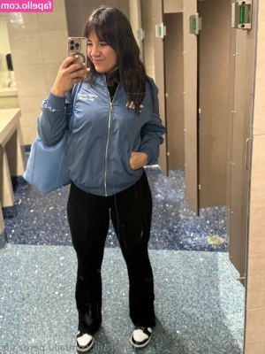 ailu.perez.ufc [ ailu-perez-ufc ] - Feet pics anyone