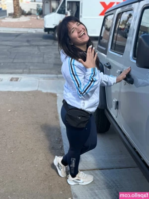 ailu.perez.ufc [ ailu-perez-ufc ] - Today someone told me I was cute and happy  HappyThoughtOfTheDay