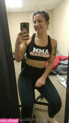 ailu.perez.ufc [ ailu-perez-ufc ] - A moment before I trample your face b*tch