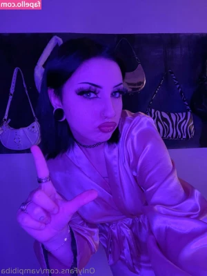 vampibiba - TEASE TUESDAY 💜