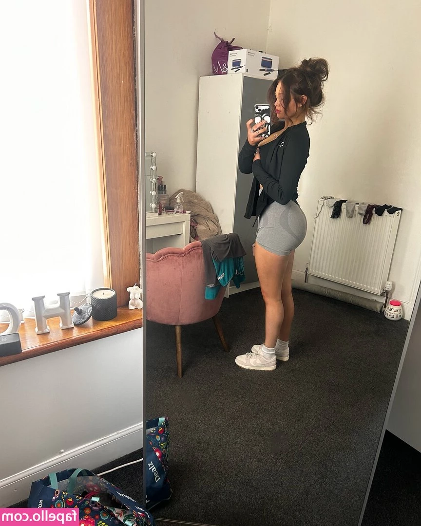 louiselaingx - Just in time for Shinji's birthday, Asuka from Evangelion is here! 