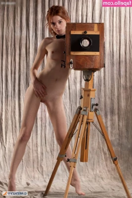 Marta Gromova [ marta-gromova ] - Do yall be waiting for me to undress