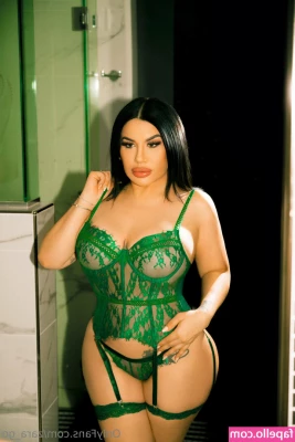 zara_go [ zara-go-1 ] - Call the cops  I m off me chops    Ffs  Swipe for tits    Expect more