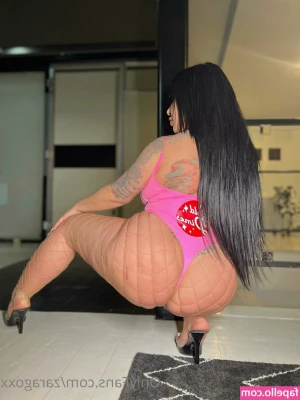 Zaragoxx [ zaragoxx-2 ] - Trailer tease   Love this one   Halloween scene followed by friends