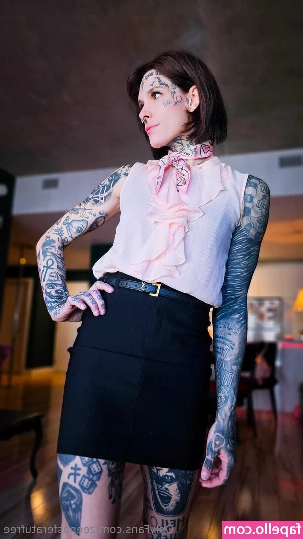 zeenosferatufree [ zeenosferatufree-2 ] - Would you join our girls night in?