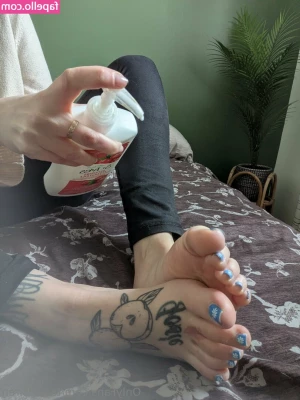 tattoosiren - MEGA BABY OFFER ON VIDEO CALL  $65 and let's video chat NOW baby