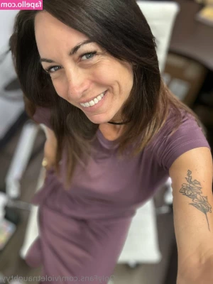 violetnaughtyy - Took a mental health break and lost 15 lbs. I’m back and feeling