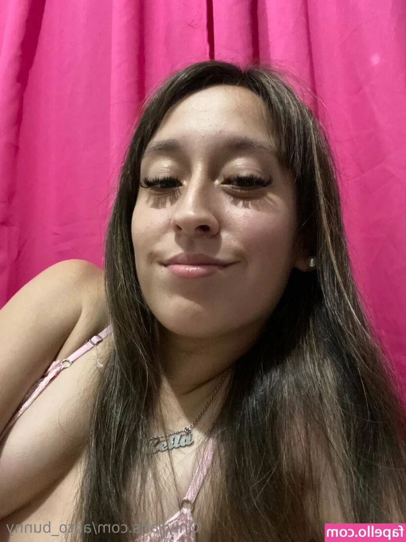 anto_bunny [ anto-bunny ] - Can you tell I’m loving the bottomless look?