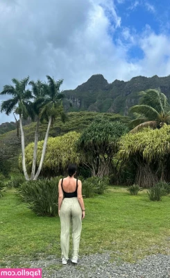 alex_grace [ alex-grace ] - Can somebody come lick the head