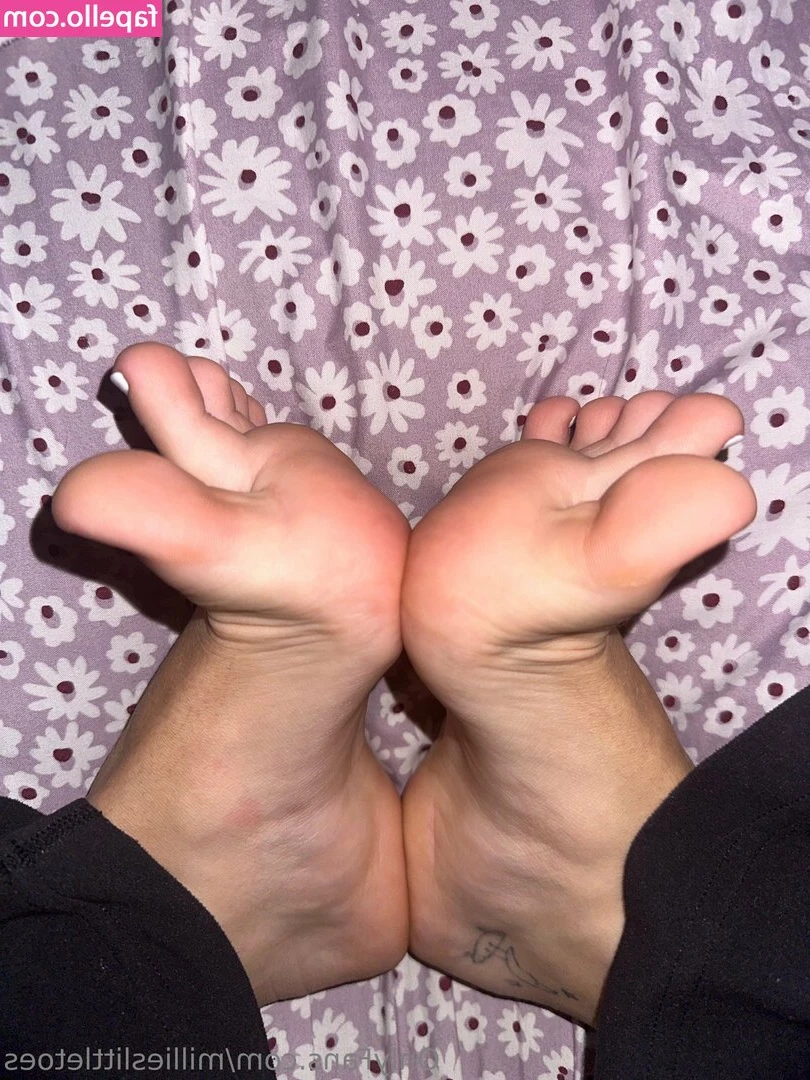 millieslittletoes - like feet?