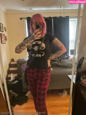 PushingUpRoses - Your favourite girl daddy