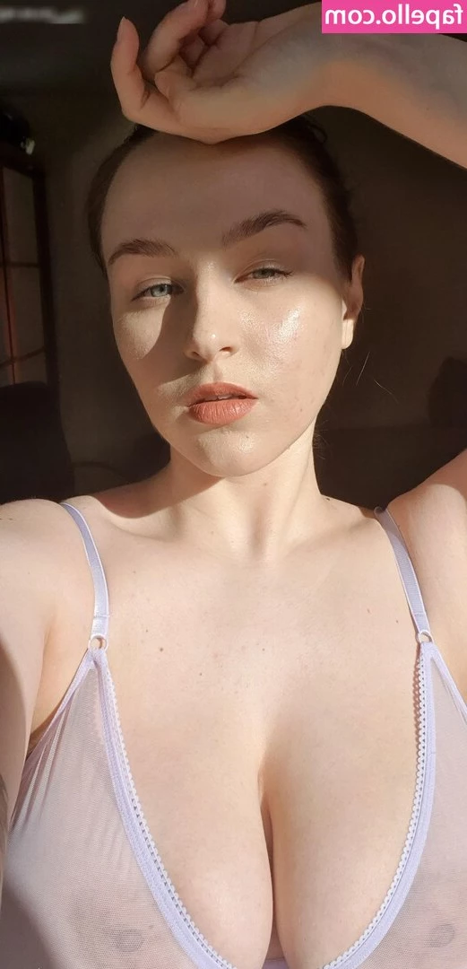 Joliejoy - Its a raining day