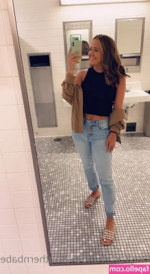 thesouthernbabe - Excited for the holidays! ❤️❤️