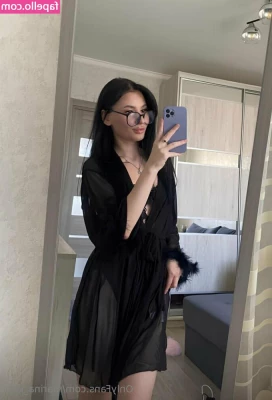 marina_kitti [ marina-kitti ] - Hubby is having surgery today  so I m gonna be playing nurse today 