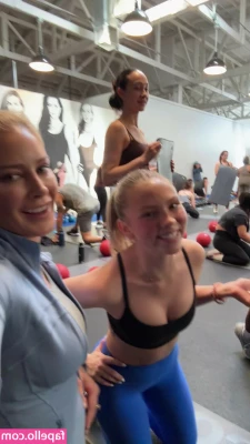 Jordyn Jones [ jordyn-jones-18 ] - Laughing at that micro