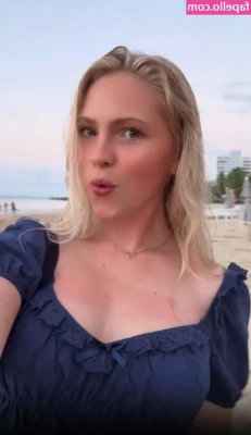 Jordyn Jones [ jordyn-jones-18 ] - Footjob Friday blows a huge load on my soles this week!