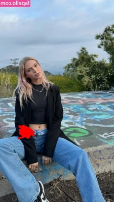Jordyn Jones [ jordyn-jones-18 ] - Come get the cookie baby