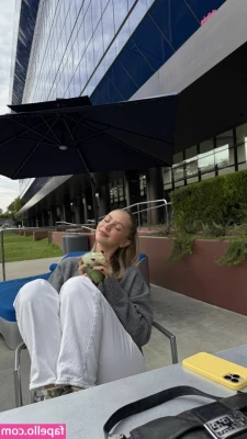 Jordyn Jones [ jordyn-jones-18 ] - Despertando