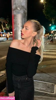 Jordyn Jones [ jordyn-jones-18 ] - Cleaning the dishes and doing my normal housewife duties  Candid