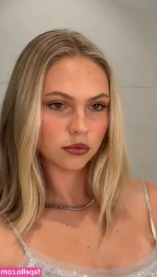 Jordyn Jones [ jordyn-jones-18 ] - Who’s ready for more pics & vids from this shower scene?!