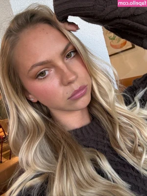 Jordyn Jones [ jordyn-jones-18 ] - Can u sit your cock instead? 🤔 😜