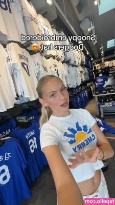 Jordyn Jones [ jordyn-jones-18 ] - Mmmm the panties match the bra and I couldn't even wait to take the
