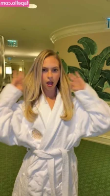 Jordyn Jones [ jordyn-jones-18 ] - Wanna join my bath? 🔥😈🛁