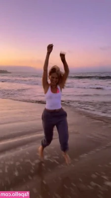 Jordyn Jones [ jordyn-jones-18 ] - Ok guys... I've been gone long enough, sorry for the absence. Here's
