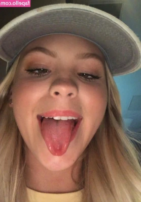 Jordyn Jones [ jordyn-jones-18 ] - I am thinking about to share some of my favorite summer photos I ever