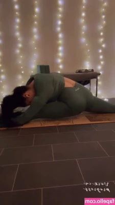 lunabuuh - Would you like to play with my boobs