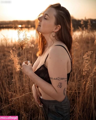 Schannaka - Tip me for a nude 😘