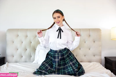 Laney Grey [ laney-grey ] - Good Morning boys  Wednesday Wellness  Tits Tits Tits Tits    Working