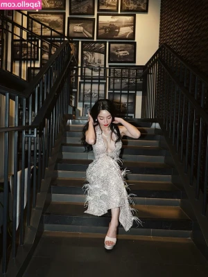 Nayoung Kim [ nayoung-kim ] - receiving these kind of pics at work would definitely make your day