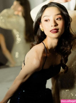 Nayoung Kim [ nayoung-kim ] - It s a silky nightdress