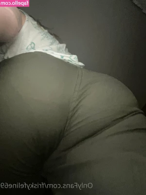 friskyfeline69 - This this one of my many yoga stretches