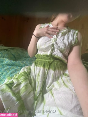 friskyfeline69 - imagine sticking ur dick in all this goodness. scroll 4 ass. 🖤
