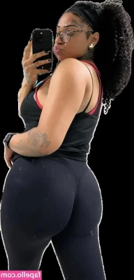 itstaytaybaybee - I love being plugged!