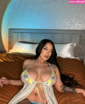 adianababyxo - I m here for the cheerleading tryouts