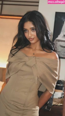 Maitreyi Ramakrishnan [ maitreyi-ramakrishnan ] - Leaked Set Number 13