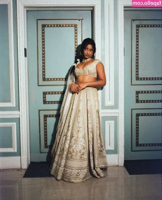 Maitreyi Ramakrishnan [ maitreyi-ramakrishnan ] - YEEE-FUCKING-HAWWW part 1