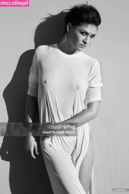  [ jessica-szohr ] - Butt