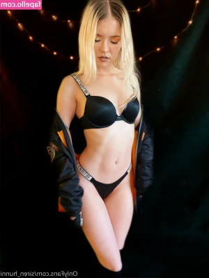 siren_hunni [ siren-hunni ] - Jus sent this vid to inbox!!! If you have never seen it plz check DM