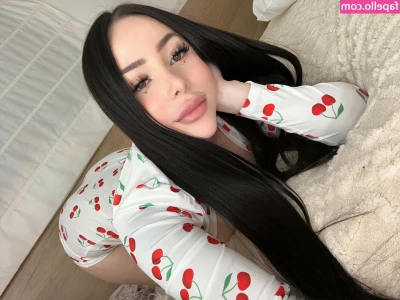 esteladior - Do you like my new PJ set  it s so silky