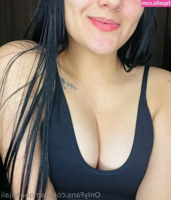 iamqueenjaii - ummmm... check your dm's 😳